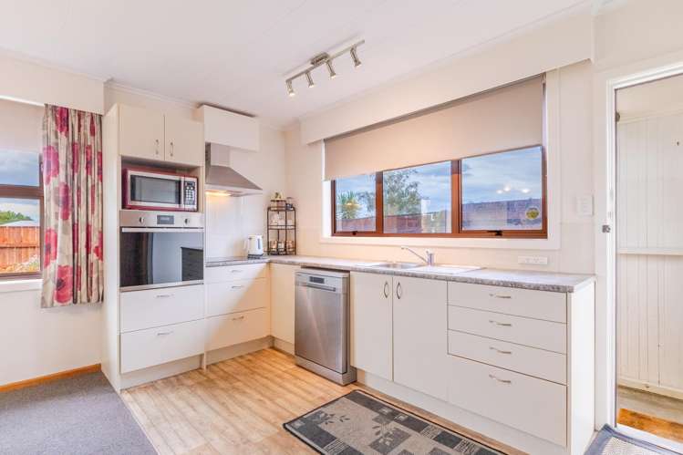 27 Norwich Crescent Tamatea_9