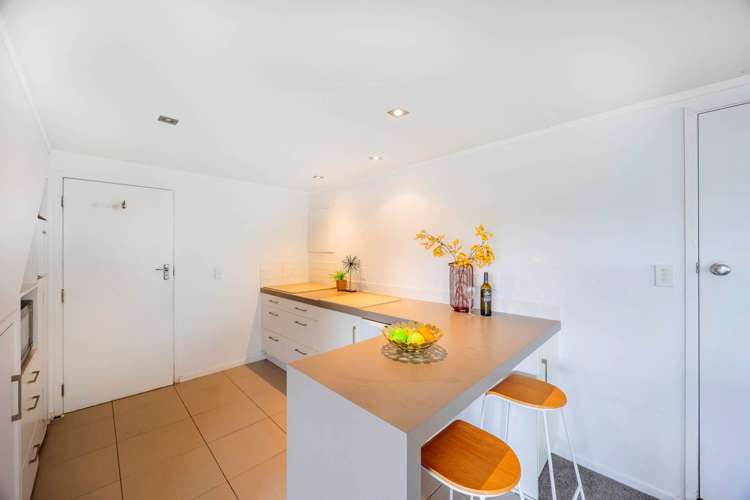 12 St Peters Street Northcote_16