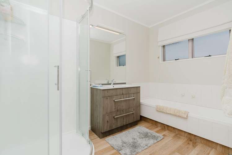 12 Munro Place Flagstaff_13