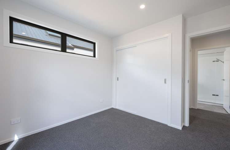 8 Paton Road Richmond_15