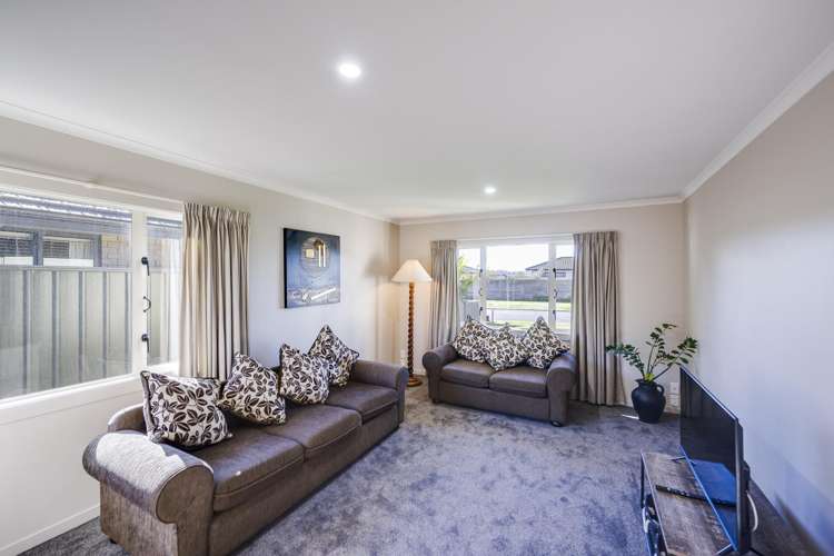 6 Palliser Place Poraiti_5