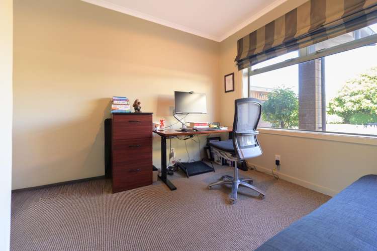 278 Princes Drive Britannia Heights_11