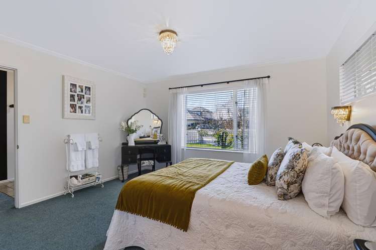 6 Edna Wills Place Hawera_12