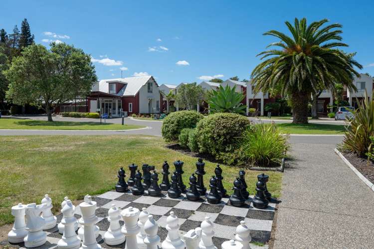 64/1420 Hamurana Road Mourea_16