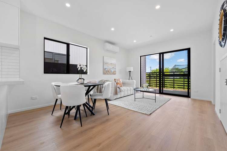 Address withheld Kelston_1