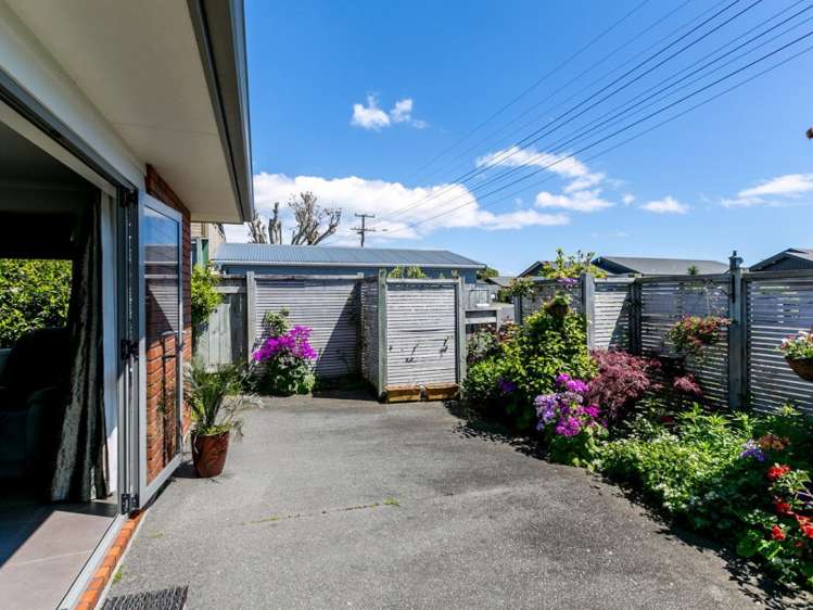 11 Dorset Avenue Westown_15