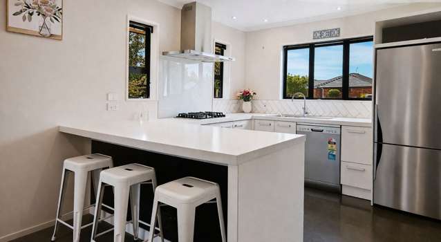 83 Acacia Avenue Rangiora_2