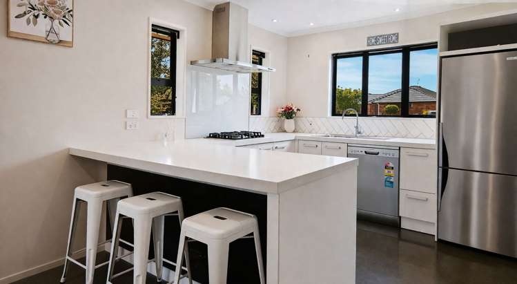 83 Acacia Avenue Rangiora_2