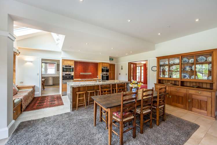 3979 West Coast Road Darfield_13