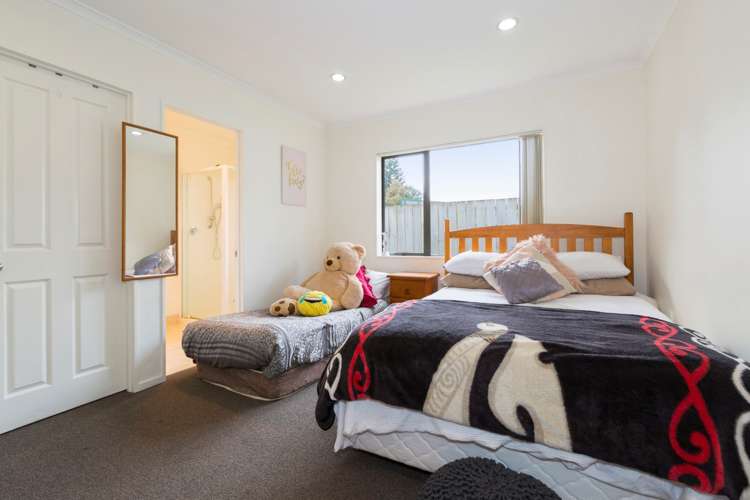 32 Prado Drive Pukekohe_10