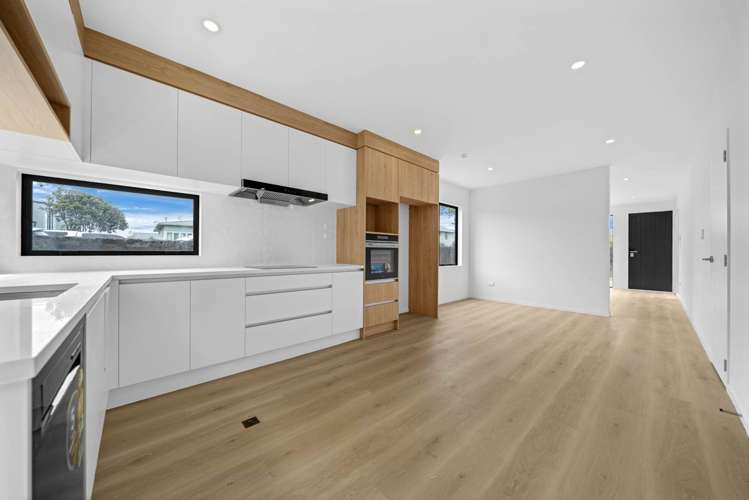 17A Henwoo 47 Allen Street Mangere East_14