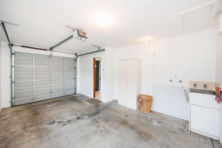 49 Lyndhurst Street Takaro_12