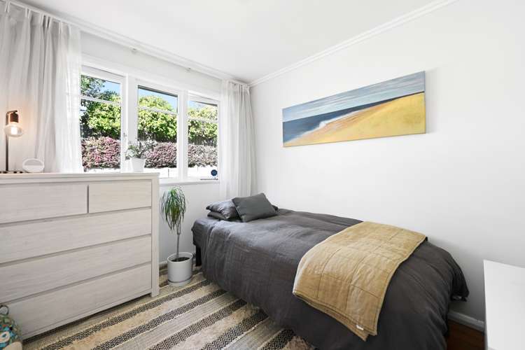 7a Kahikatea Drive Melville_10