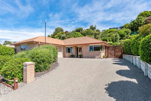 8 Leanne Way Waikanae Beach_1