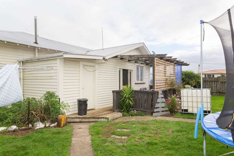 9 Alma Street Dannevirke_17
