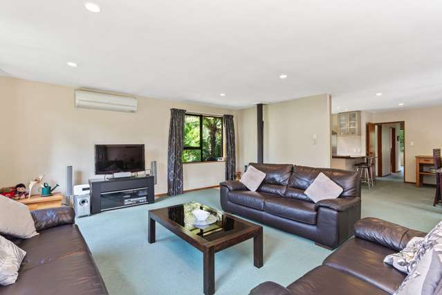 3 Woodfield Place Woodend_2