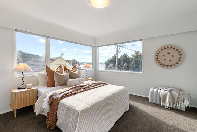 318 Queens Drive Lyall Bay_12