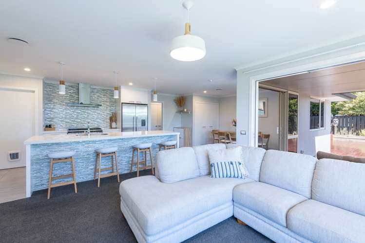 29 Leicester Street Stoke_15