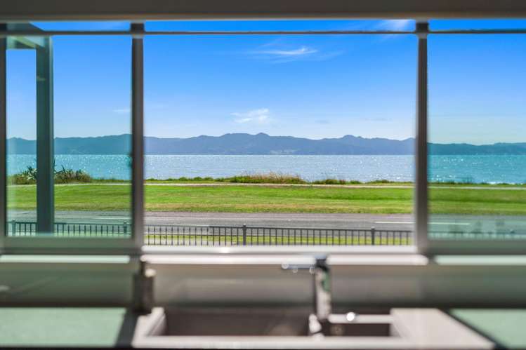 989 East Coast Road Kaiaua_7