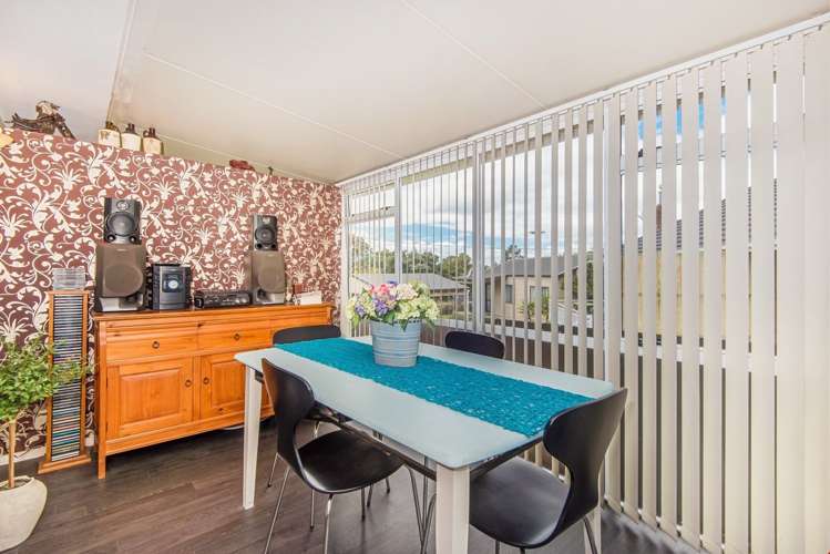 3 Neil Avenue Te Atatu Peninsula_21