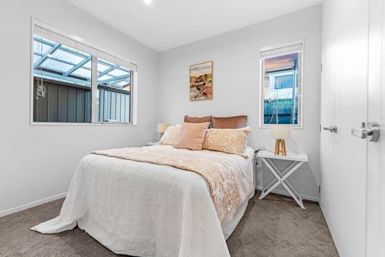 6 Cahir Place Flat Bush_19