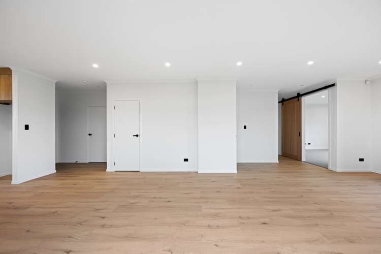 5 Earp Crescent Chartwell_6