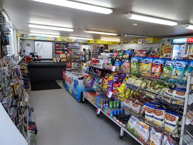 50-52 Main Rd Fox Glacier_1