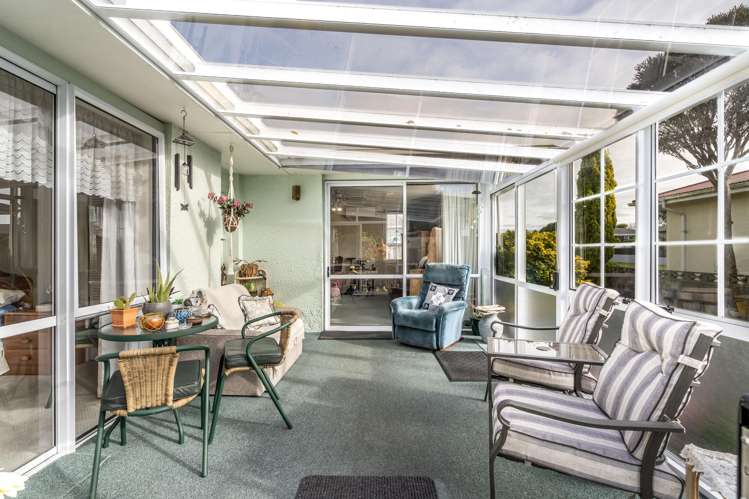 73 Conway Crescent Glengarry_12