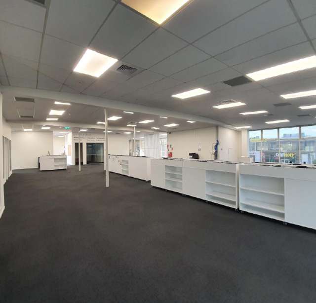 131 Lincoln Road Henderson_3