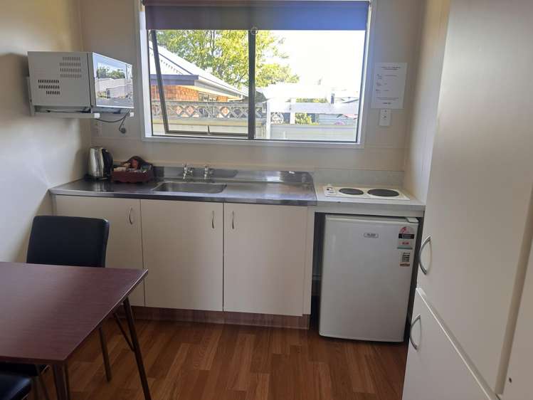 Commodore Motor Lodge Ashburton_5