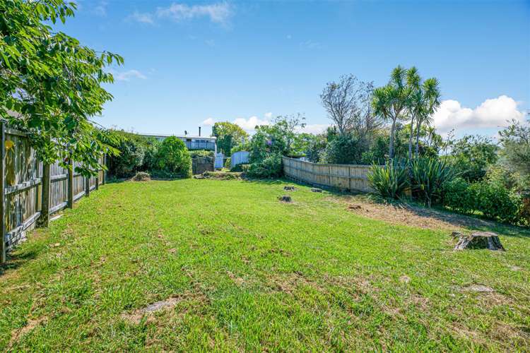 114 Woodglen Road Glen Eden_12