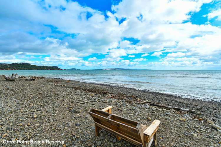 78 Howard Road Orere Point_17