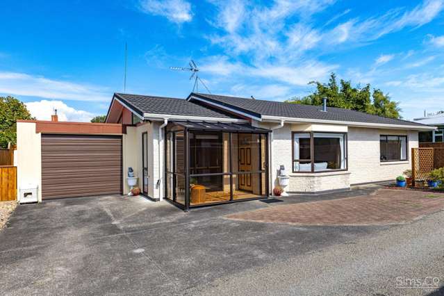 Versatile Living in a Premium Location