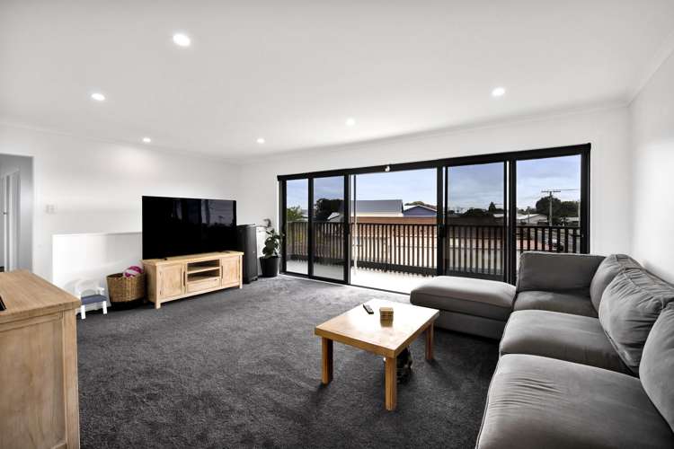 35 Collins Street Hawera_6