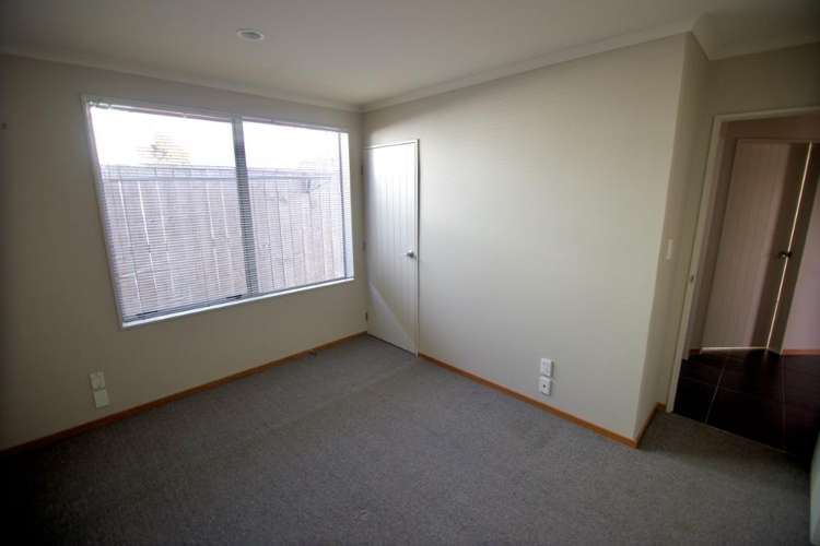 6A Dowding Street 1107_11