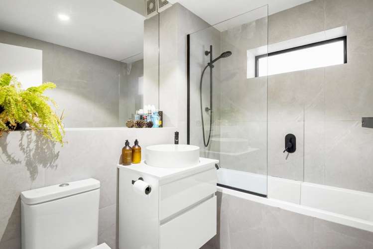 42C Island Bay Road Beach Haven_23