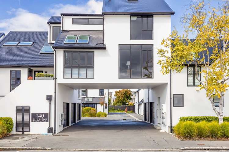 10/140 Office Road Merivale_13