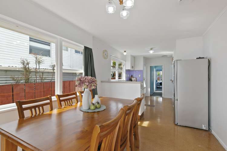 10 Erris Street Johnsonville_4