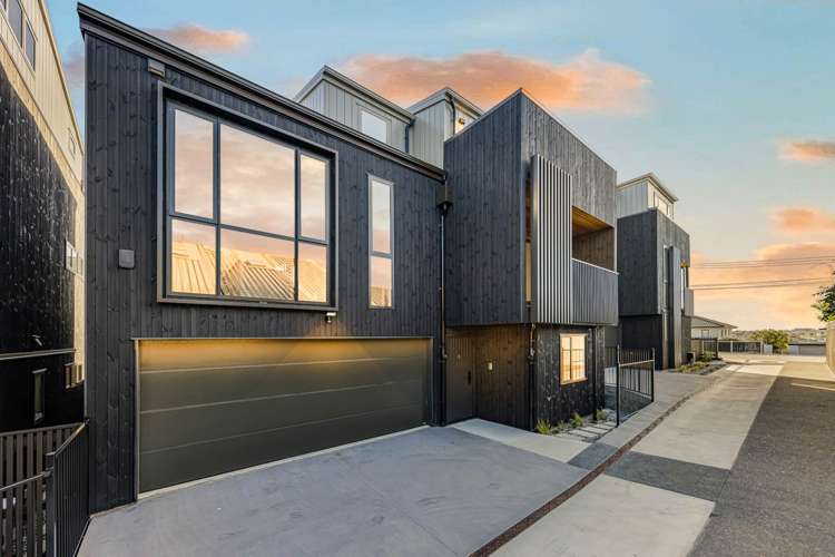 12c Kowhai Road Campbells Bay_42