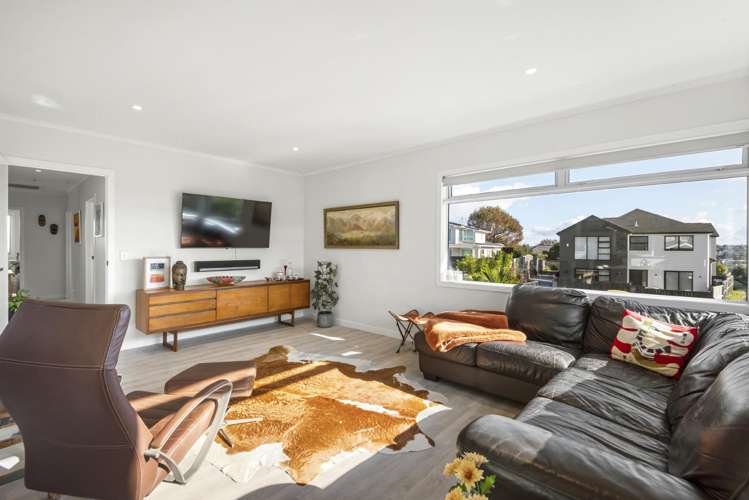 25 Catalina Crescent Forrest Hill_11