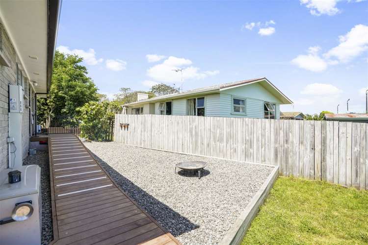 49 Rhonda Avenue Deanwell_14