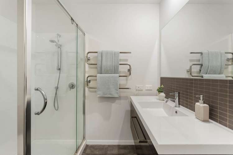 205/19 Bute Road Browns Bay_11