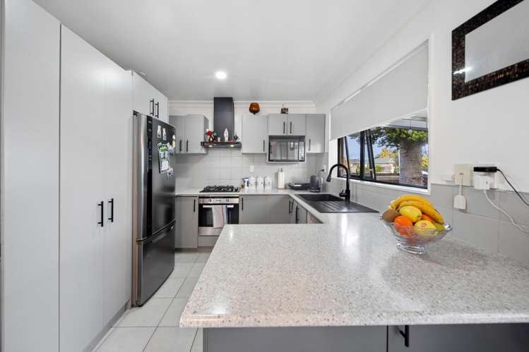 125 Russell Road Manurewa_12