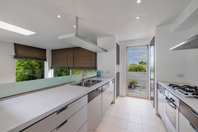 2/20 Sycamore Drive Sunnynook_8