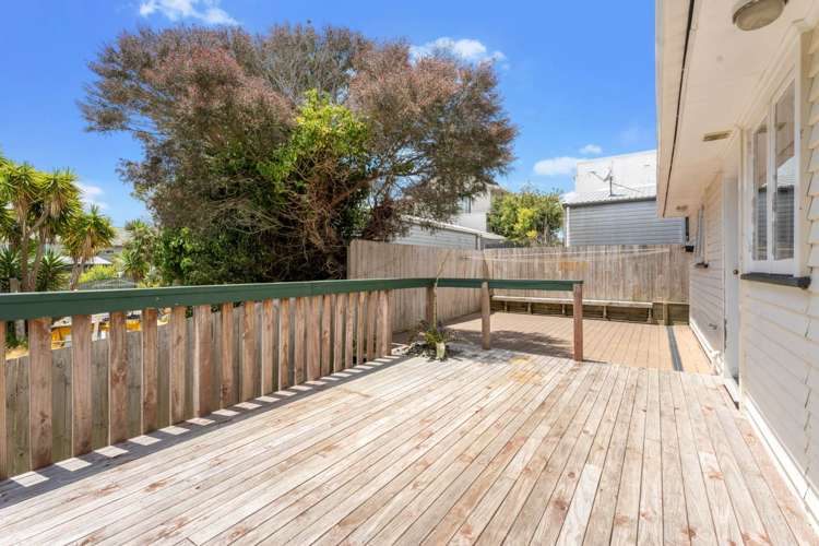 2a Pinewood Street Avondale_8