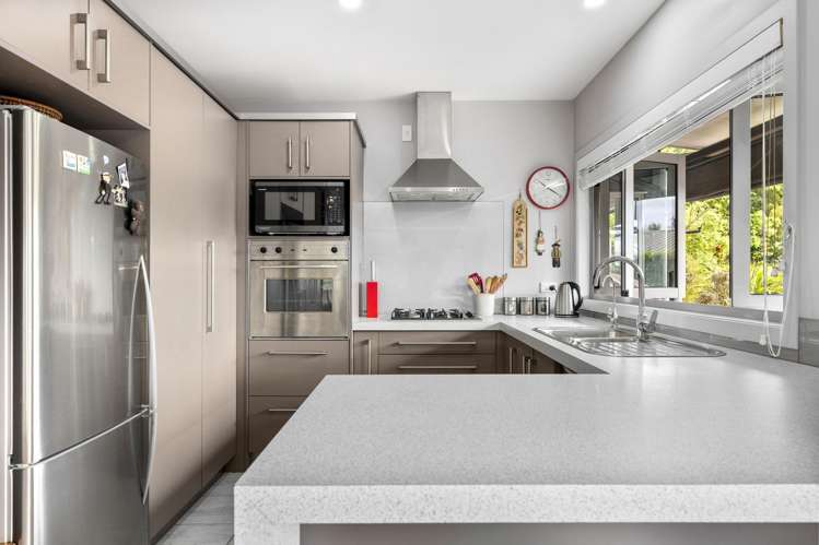 28 Hindmarsh Drive Rangatira Park_17