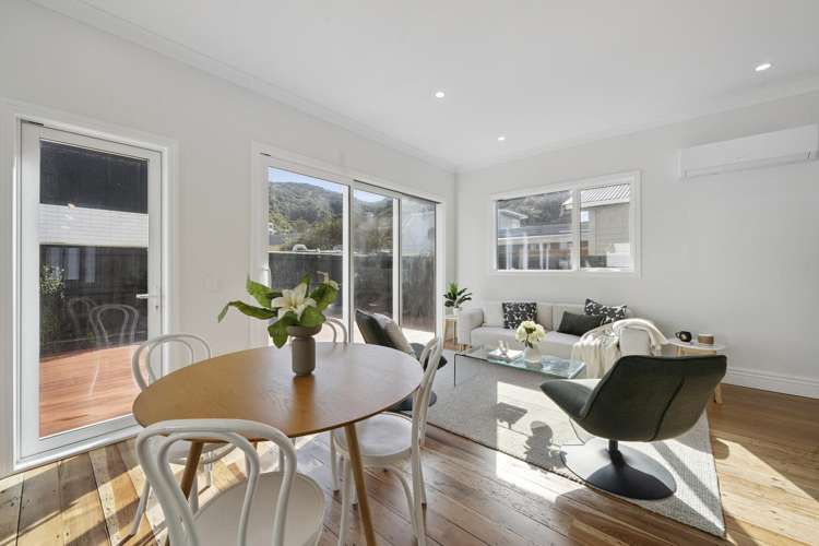 68 Derwent Street Island Bay_12