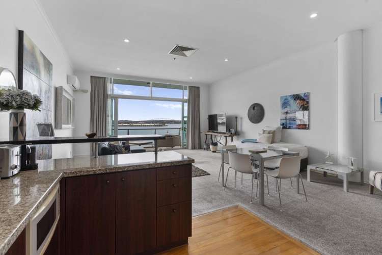 2/143 Quay Street 10015_5