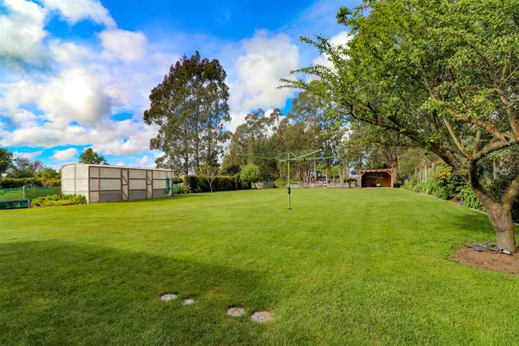 585 Woodbury Road Geraldine_17