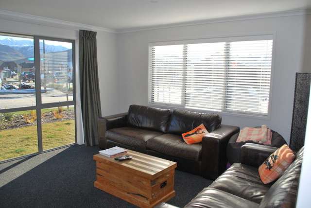 2 Shipton Court Lower Shotover_4